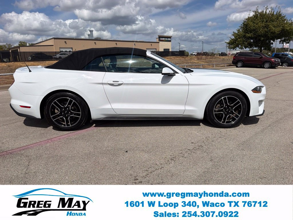 Used 2020 Ford Mustang Premium RWD image 2