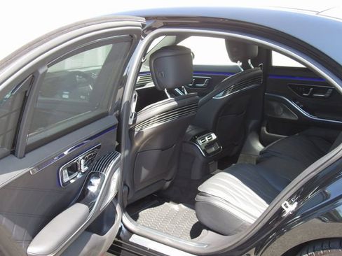 Used 2025 Mercedes-Benz S 63 AMG S image 17
