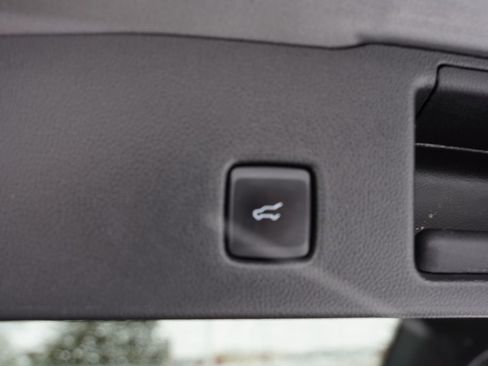 Certified 2023 Ford Escape Platinum image 25