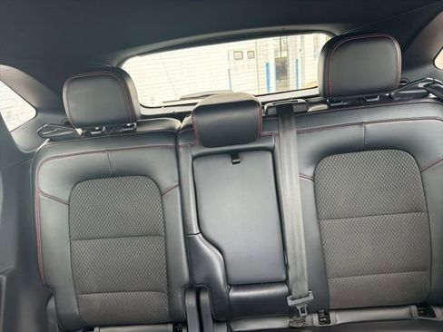 Used 2024 Ford Escape ST-Line image 33