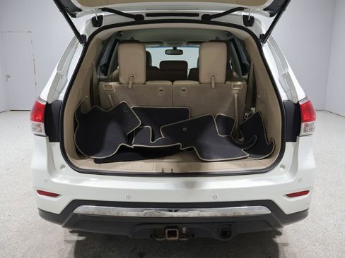Used 2014 Nissan Pathfinder SL AWD/4WD image 20