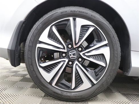 Used 2017 Honda Civic EX-L image 37