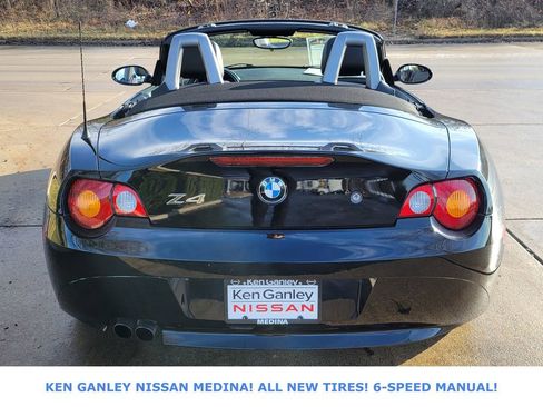 Used 2003 BMW Z4 3.0i image 4