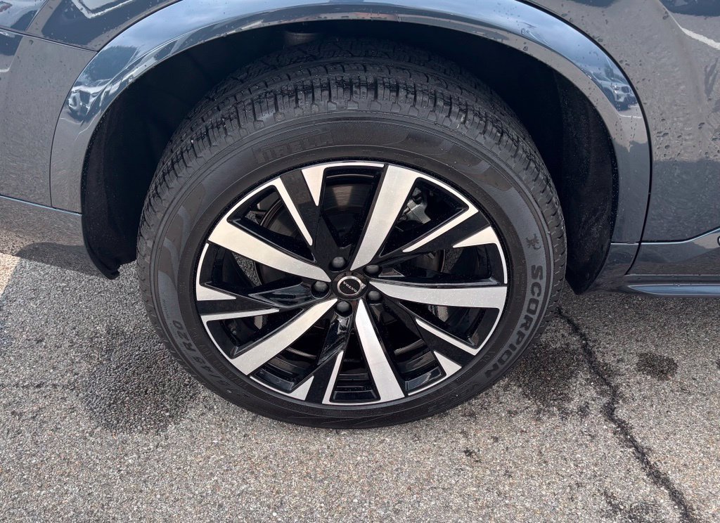 Certified 2026 Volvo XC90 B6 Core w/ Protection Package Premier AWD/4WD image 36