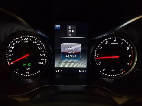 Used 2019 Mercedes-Benz GLC 300 image 23