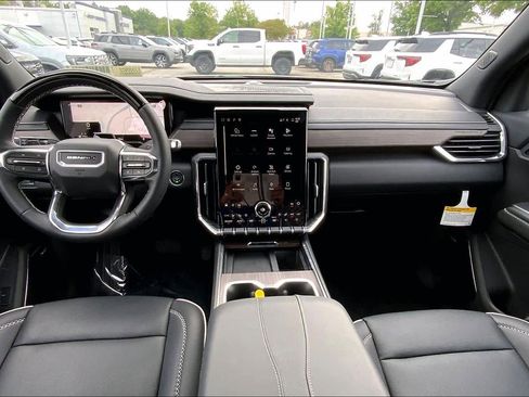 New 2026 GMC Acadia Denali w/ Super Cruise Package FWD image 5