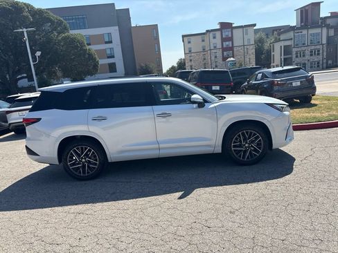 Used 2026 Lexus TX 350 AWD w/ Technology Package image 6
