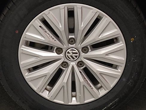 Used 2019 Volkswagen Jetta S w/ Driver Assistance Package image 31