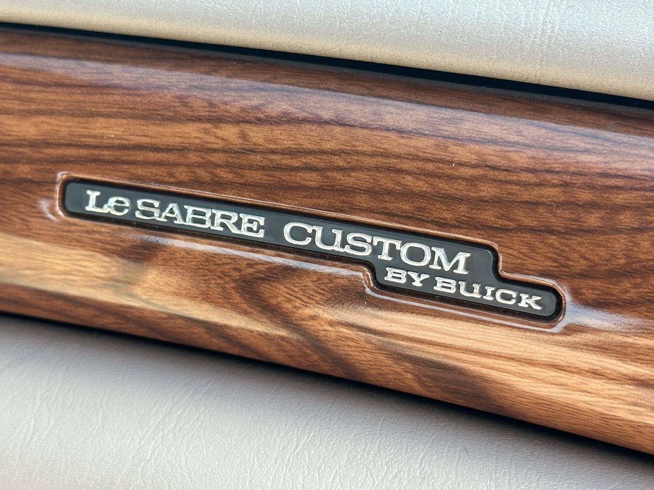 Used 2000 Buick Le Sabre Custom w/ Prestige Opt Pkg FWD image 24