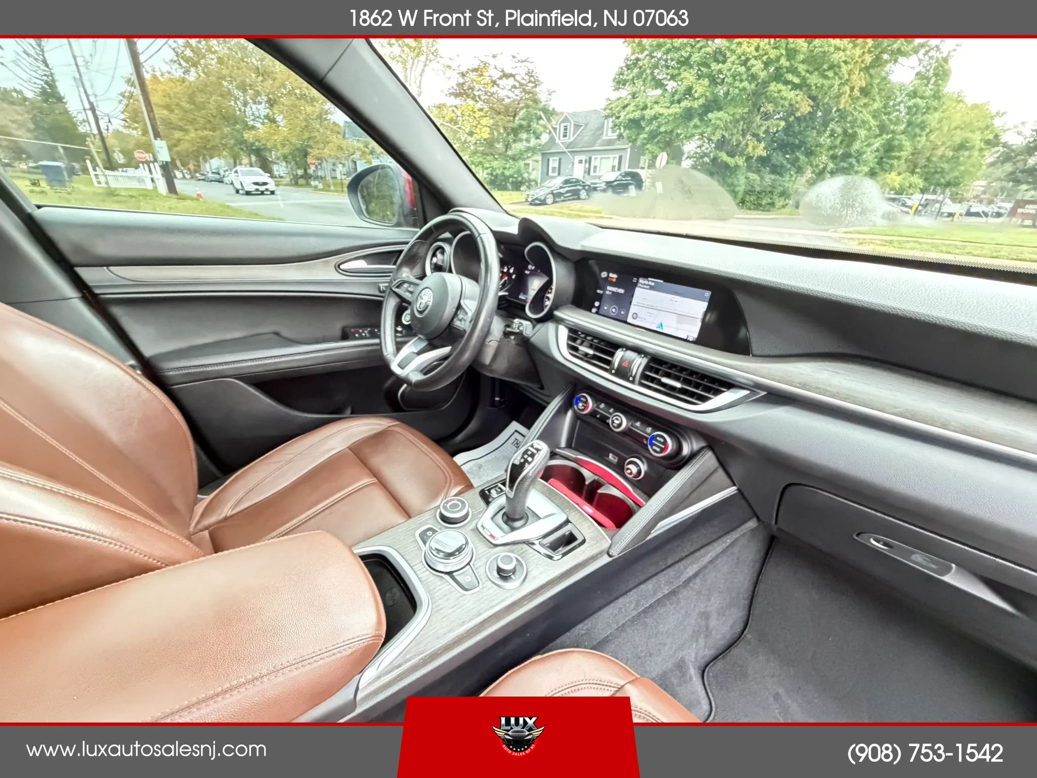 Used 2023 Alfa Romeo Stelvio Ti AWD/4WD image 22