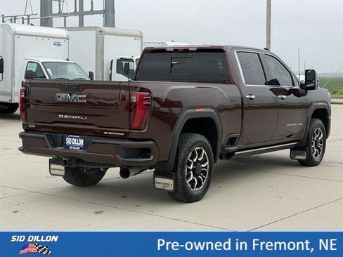 Certified 2024 GMC Sierra 2500 Denali Ultimate AWD/4WD image 4