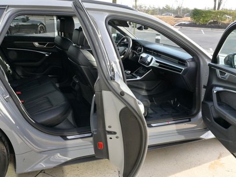 Used 2025 Audi RS 6 performance image 55