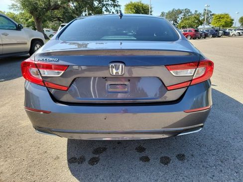 Used 2018 Honda Accord EX-L image 6