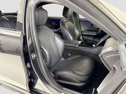 Used 2023 Mercedes-Benz S 500 4MATIC image 26