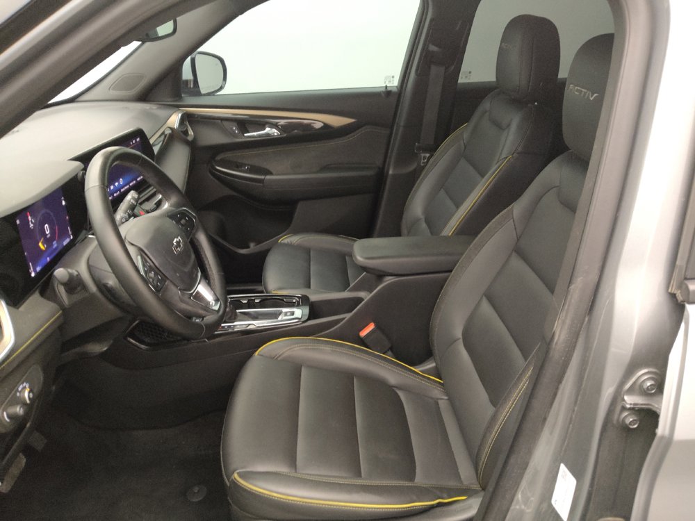 Used 2024 Chevrolet TrailBlazer ACTIV w/ Convenience Package FWD image 17