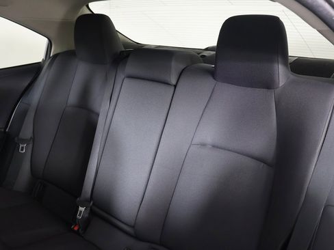 Used 2023 Toyota Corolla LE image 29