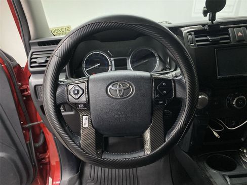 Used 2015 Toyota 4Runner SR5 image 15