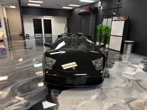 Used 2006 Lamborghini Murcielago Roadster AWD/4WD image 3