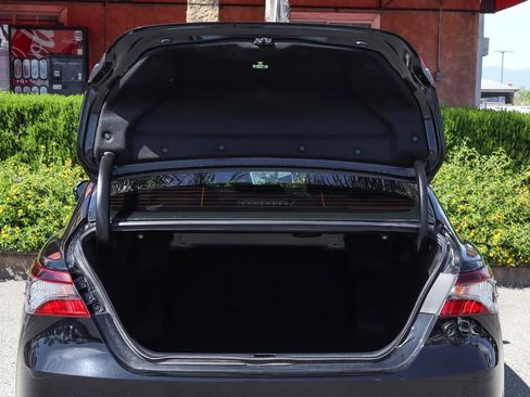 Used 2023 Toyota Camry LE image 8
