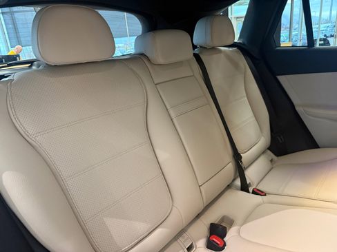 Certified 2026 Mercedes-Benz GLC 300 4MATIC image 18