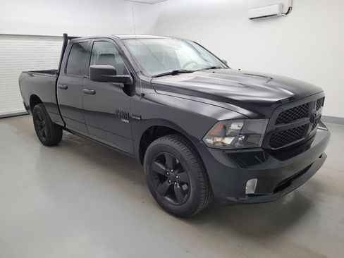 Used 2019 RAM 1500 Express w/ Express Value Package AWD/4WD image 11