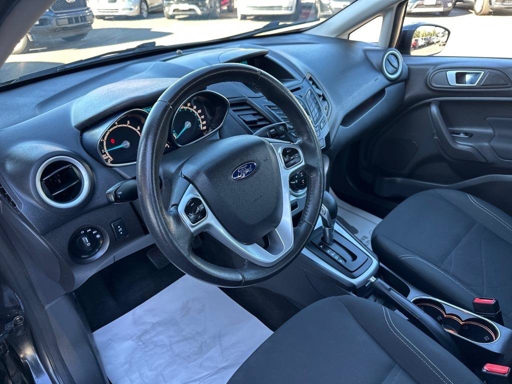 Used 2014 Ford Fiesta SE FWD image 10