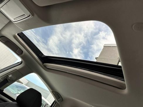 Used 2024 Honda Accord EX image 19