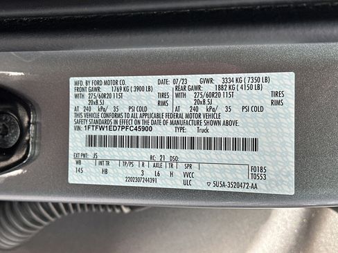 Used 2023 Ford F150 Lariat w/ Trailer Tow Package image 28