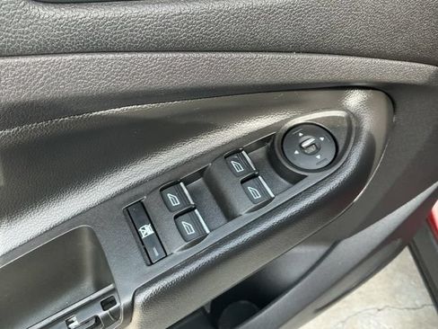 Used 2014 Ford Escape SE w/ Equipment Group 201A FWD image 17