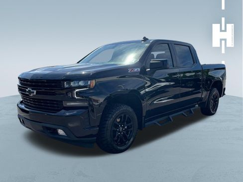 Used 2021 Chevrolet Silverado 1500 RST AWD/4WD image 3