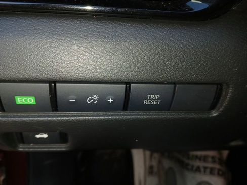 Used 2021 Nissan Sentra SR image 18