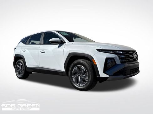 New 2026 Hyundai Tucson Blue SE AWD/4WD image 1