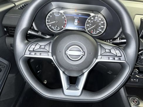 New 2025 Nissan Sentra SV image 16