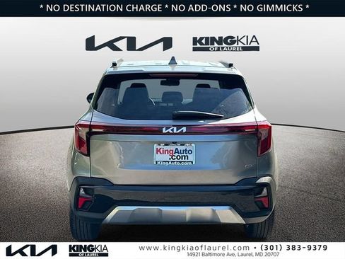 Used 2024 Kia Seltos S AWD/4WD image 24