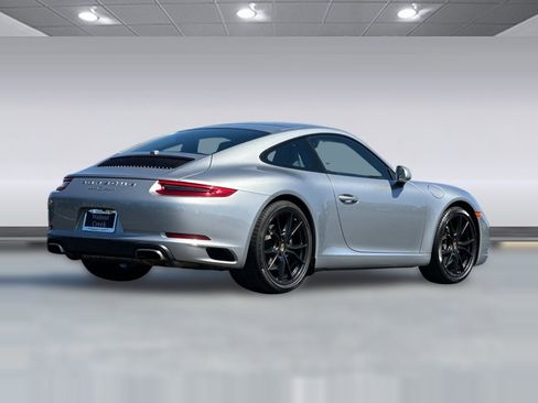 Used 2018 Porsche 911 Carrera RWD image 8