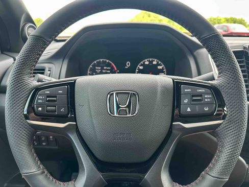 New 2026 Honda Ridgeline Black Edition image 18