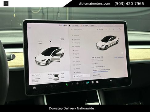 Used 2018 Tesla Model 3 Long Range image 29