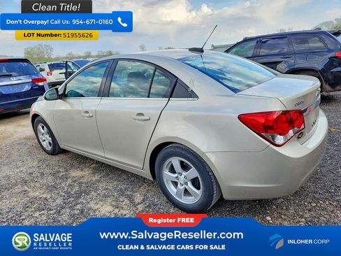 Used 2015 Chevrolet Cruze LT FWD image 3