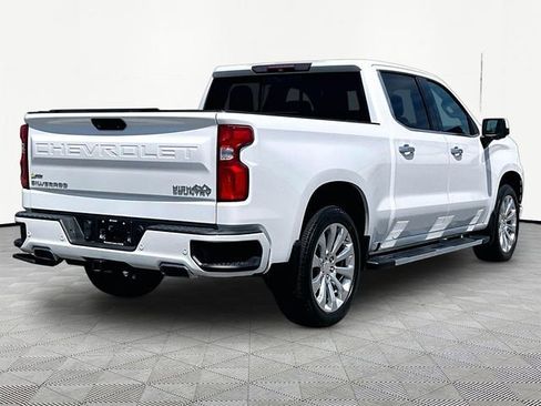 Used 2019 Chevrolet Silverado 1500 High Country w/ Technology Package image 6