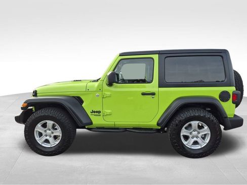 Used 2021 Jeep Wrangler Sport image 3
