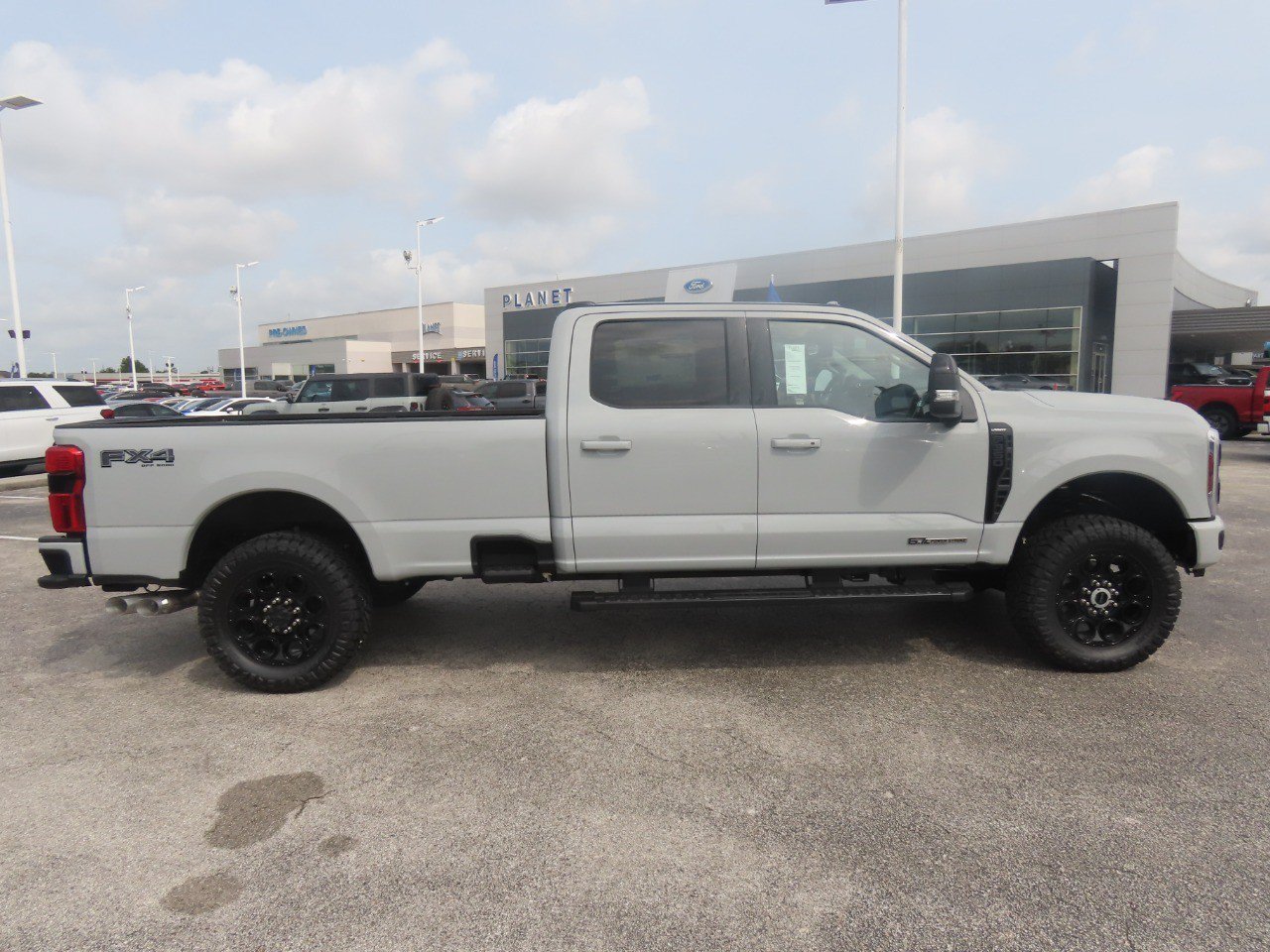 New 2026 Ford F350 Lariat w/ Black Appearance Package AWD/4WD image 10