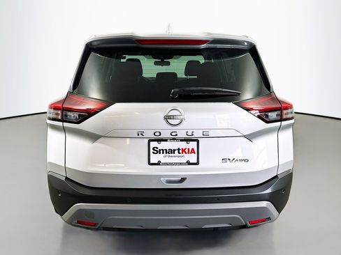 Used 2023 Nissan Rogue SV AWD/4WD image 6
