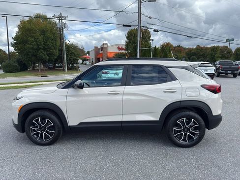 New 2026 Chevrolet TrailBlazer ACTIV w/ Convenience Package image 3