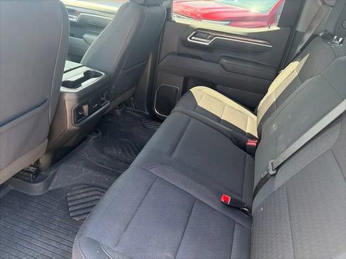 Used 2025 Chevrolet Silverado 1500 LT AWD/4WD image 12
