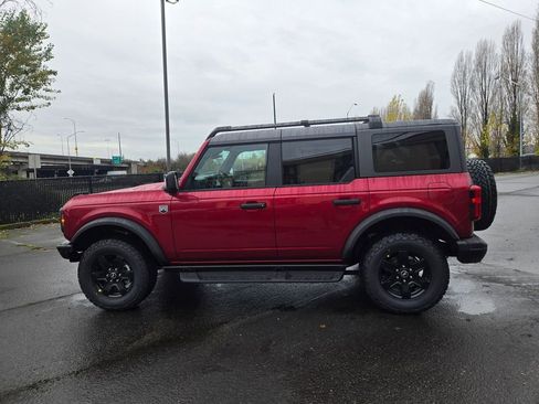 New 2025 Ford Bronco Big Bend w/ Black Diamond Package image 8