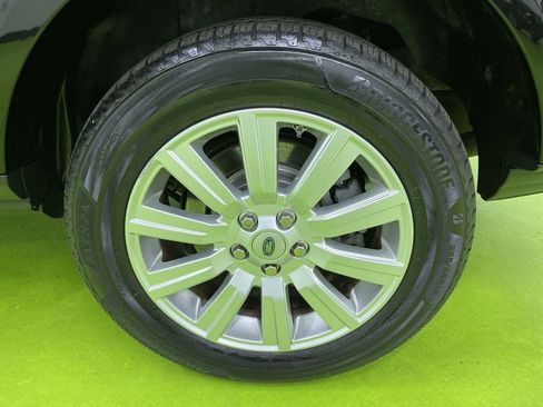 Used 2013 Land Rover LR4 HSE image 15