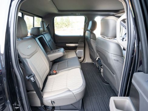 Used 2024 Ford F150 Platinum w/ Equipment Group 703A Plus image 16