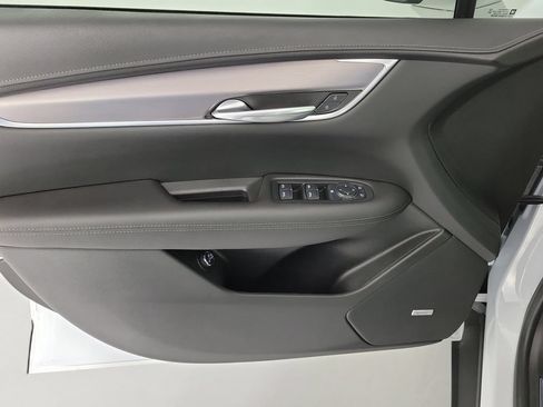 Used 2024 Cadillac XT5 Luxury FWD image 18