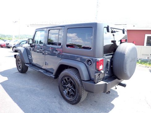 Used 2017 Jeep Wrangler Unlimited Sport w/ Power Convenience Group AWD/4WD image 4
