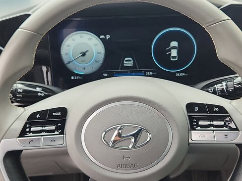 Certified 2023 Hyundai Elantra SEL w/ Convenience Package FWD image 14